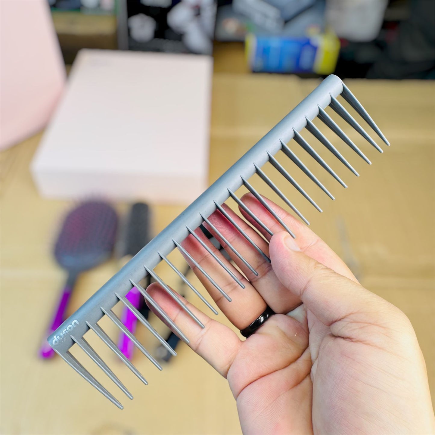 Dyson styling gift box salon experience at home