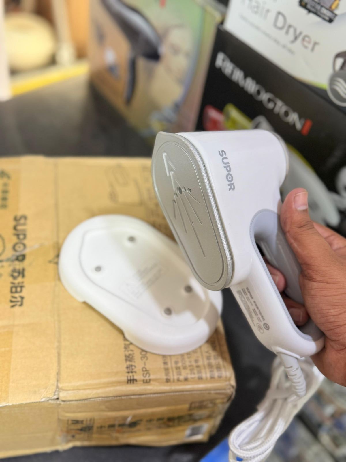 Lot Imported Hand Held Steam Iron SUPOR